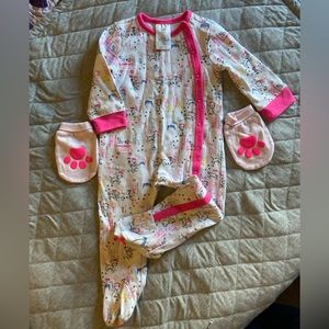 Disney 101 Dalmatians footie pajamas 12-18 months